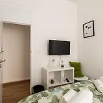 Rooms4all Casa de hóspedes *