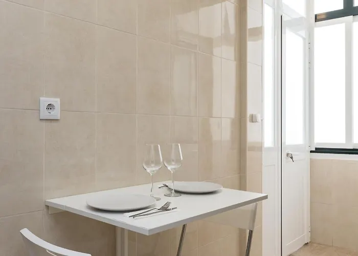 Rooms4all بيت ضيافة *