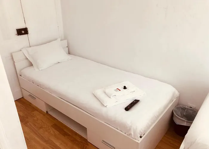 Rooms4all 招待所